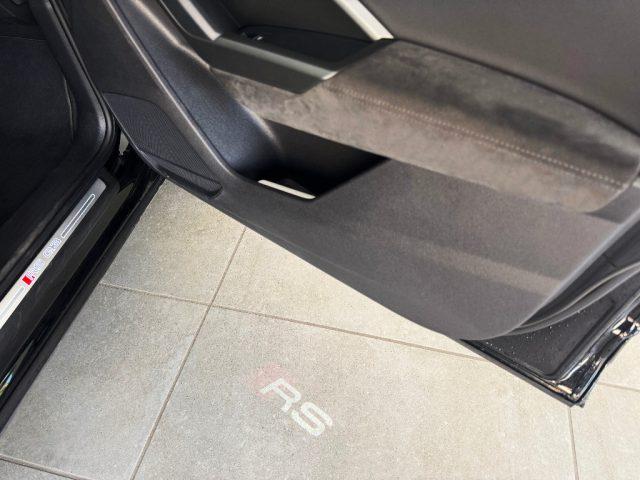 AUDI RS Q3 SPB quattro S tronic