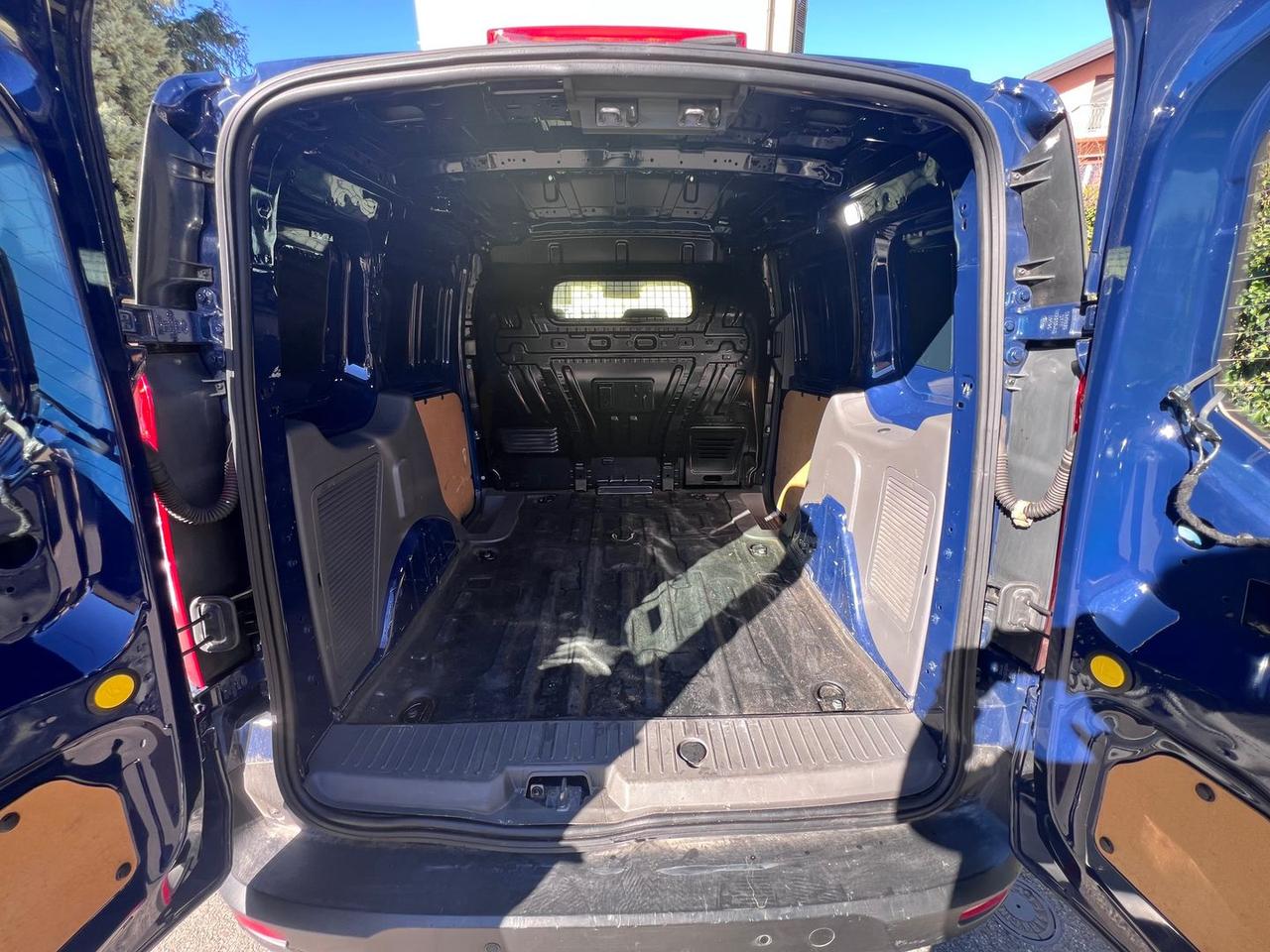 Ford Transit Connect 1.5TDCi 120 CV #9450