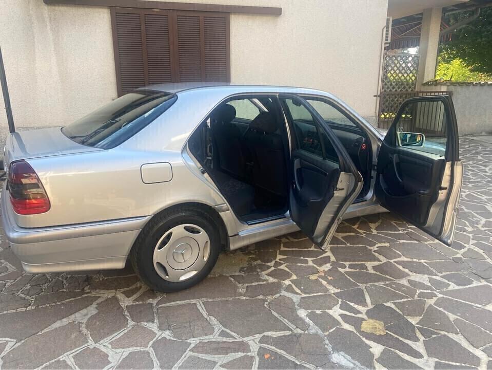 Mercedes-benz C 200 C 200 Kompressor cat Classic
