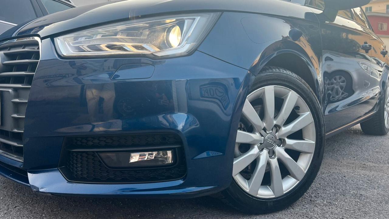 Audi A1 SPB 1.6 TDI 116 CV Admired Full Led
