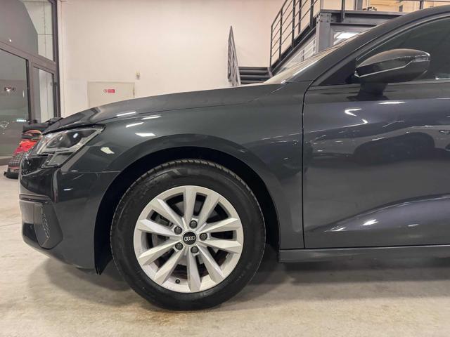 AUDI A3 SPB 30 g-tron S tronic Business