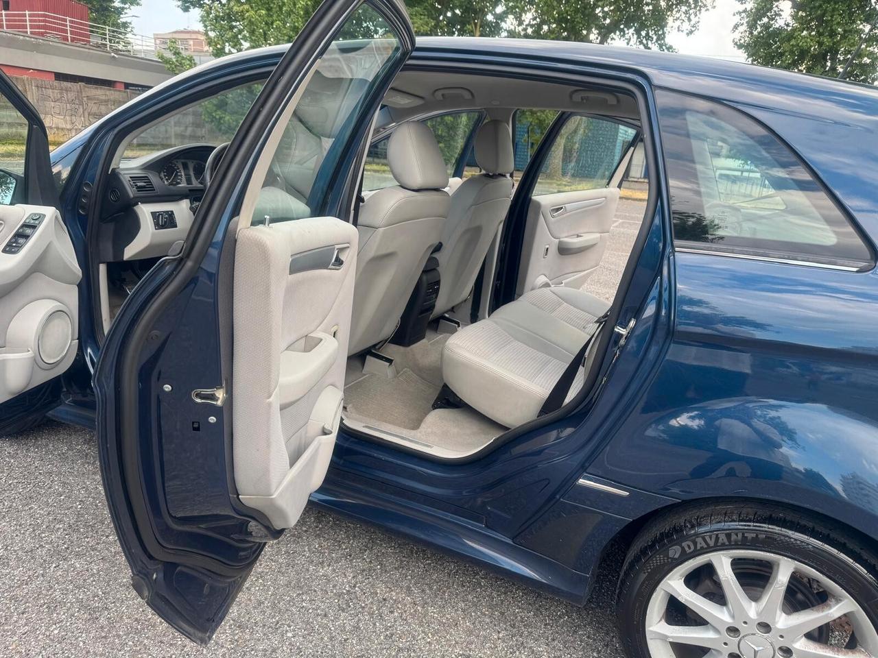 Mercedes-benz B 200 B 180 CDI Sport