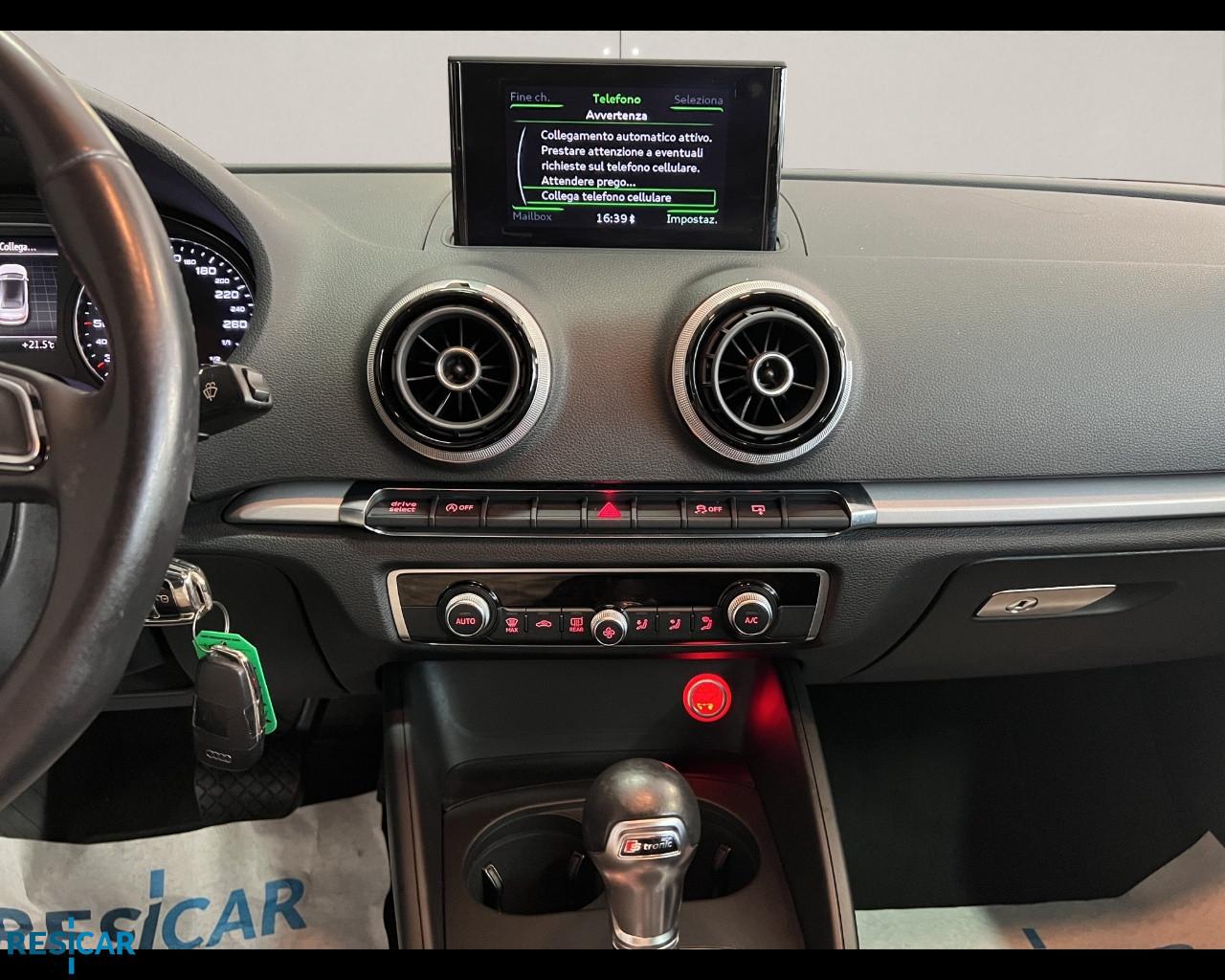 Audi A3 Cabrio 2.0 tdi Ambition 150cv s-tronic