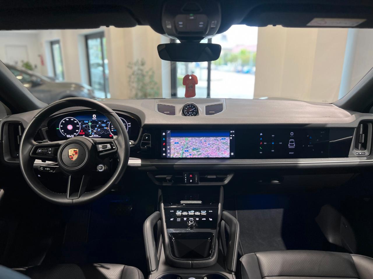 Porsche Cayenne Coupé 3.0 V6 - 3Screens