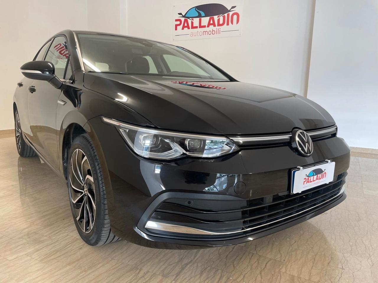 Volkswagen Golf 1.5 eTSI 130 CV EVO ACT DSG Style