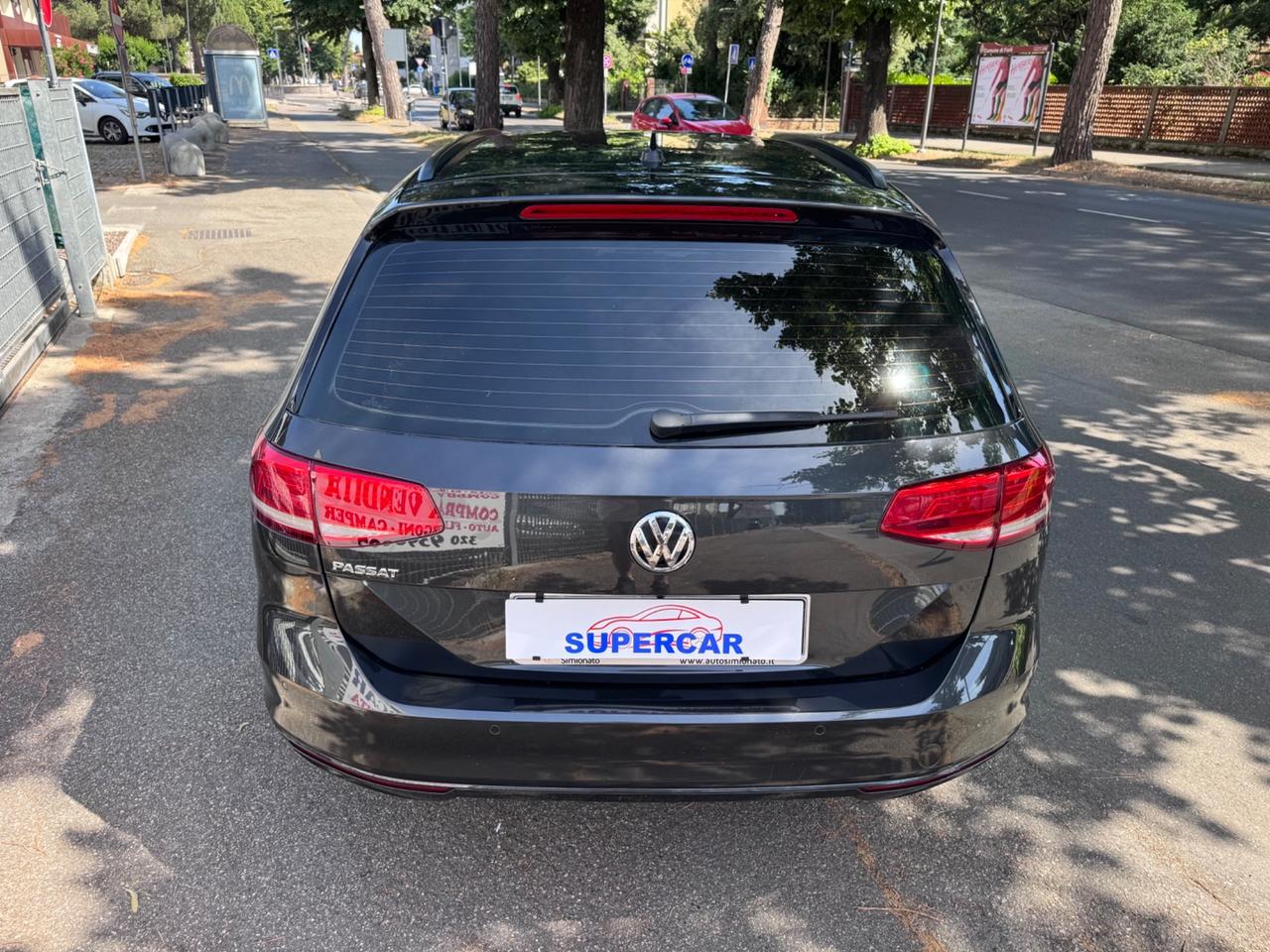 VW Passat Variant 2.0 TDI neopaten garanzia 12 mesi