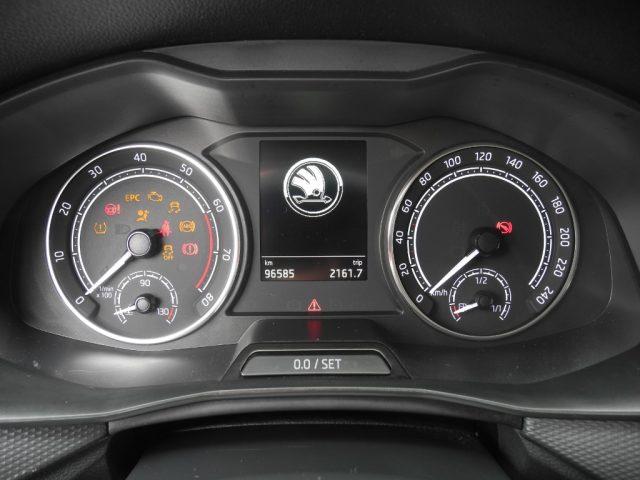 SKODA Kamiq 1.0 TSI 110cv Ambition -OK NEOPATENTATI-DA VETRINA