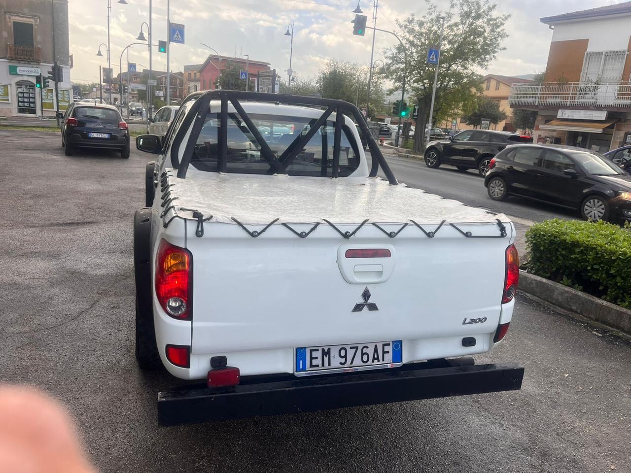 MITSUBISHI L200 2.5 DI-D-136CV DC Invite Plus