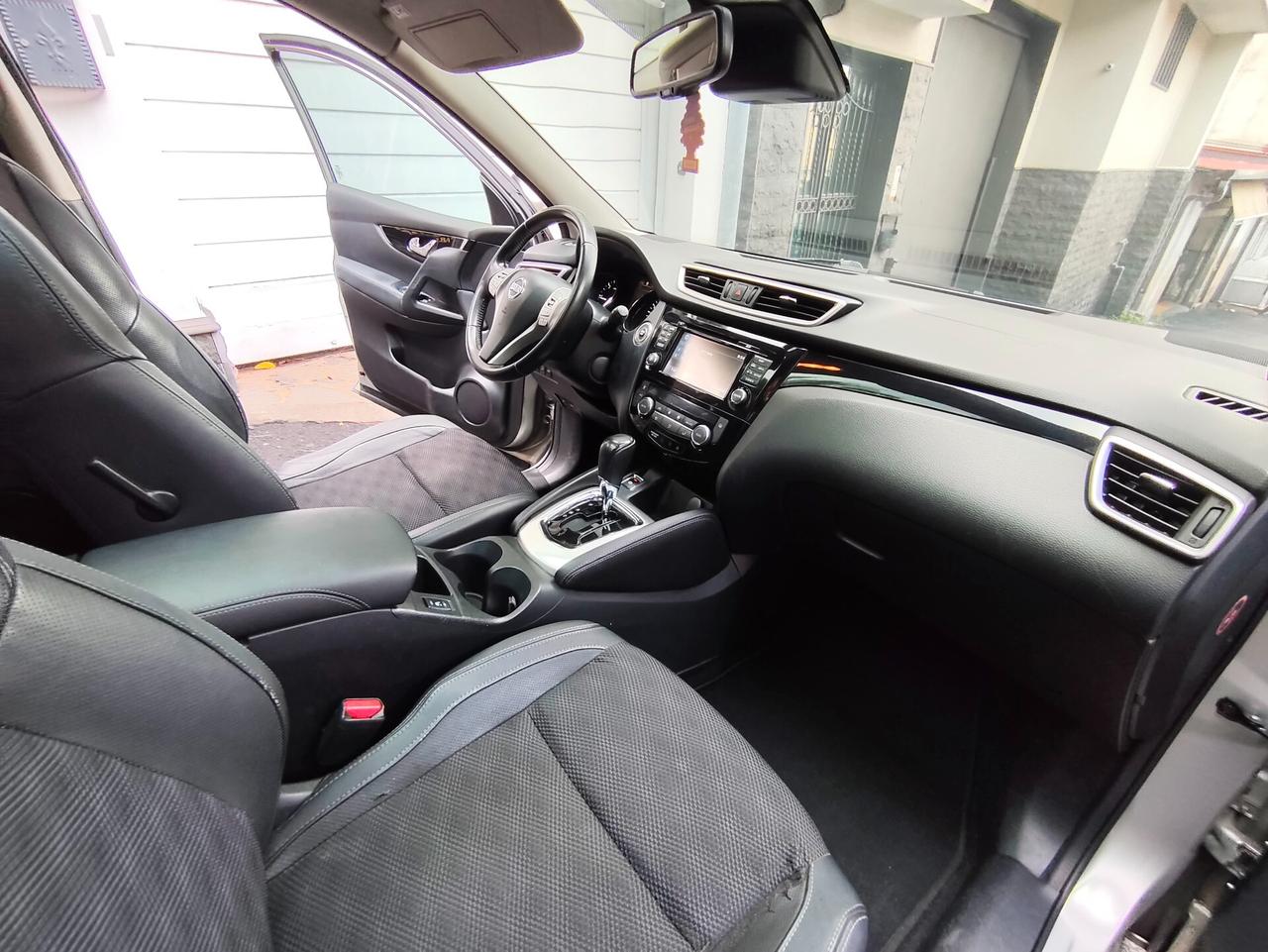 Nissan Qashqai 1.6 dCi Tekna 2014