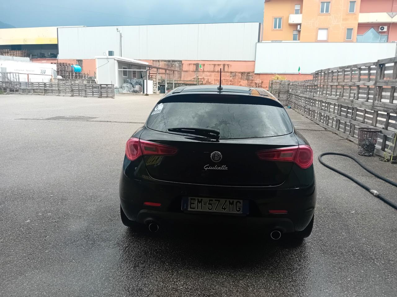 Alfa Romeo Giulietta 1.6 JTDm-2 105 CV Veloce