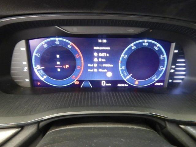 SKODA Octavia 2.0 TDI EVO SCR 150 CV DSG Wagon Executive