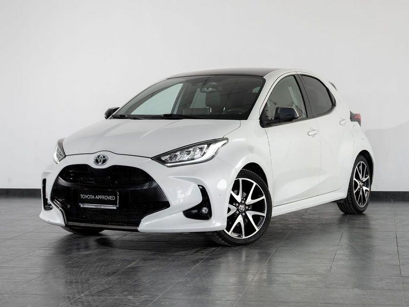 Toyota Yaris Hybrid Lounge MY21