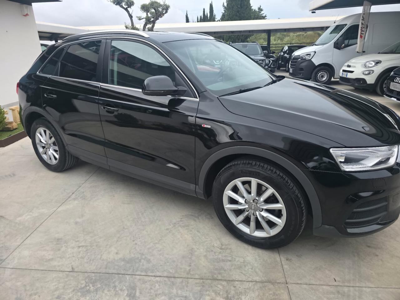 Audi Q3 2.0 TDI 150 CV Sport