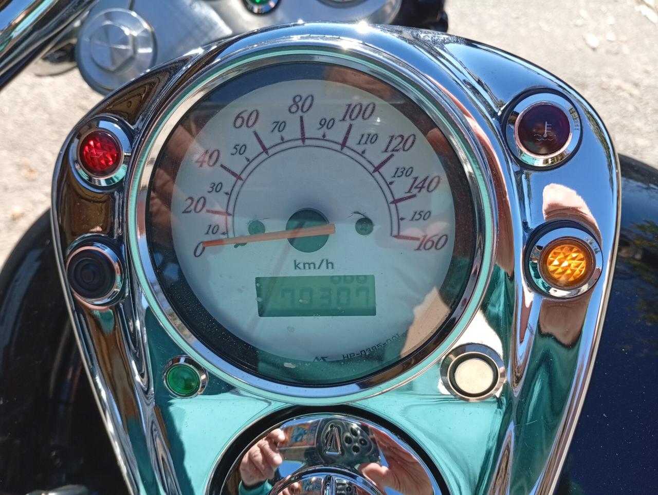 Honda VT 750 Shadow pronta a viaggiare