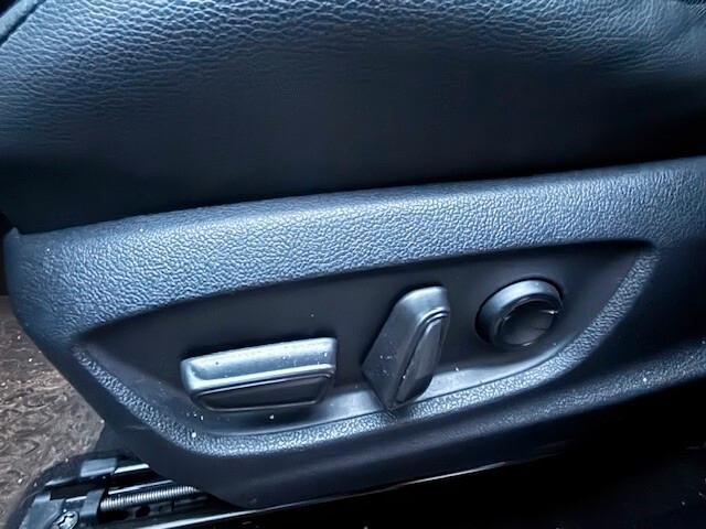 Toyota C-HR Finanziabile Garanzia anche permuta