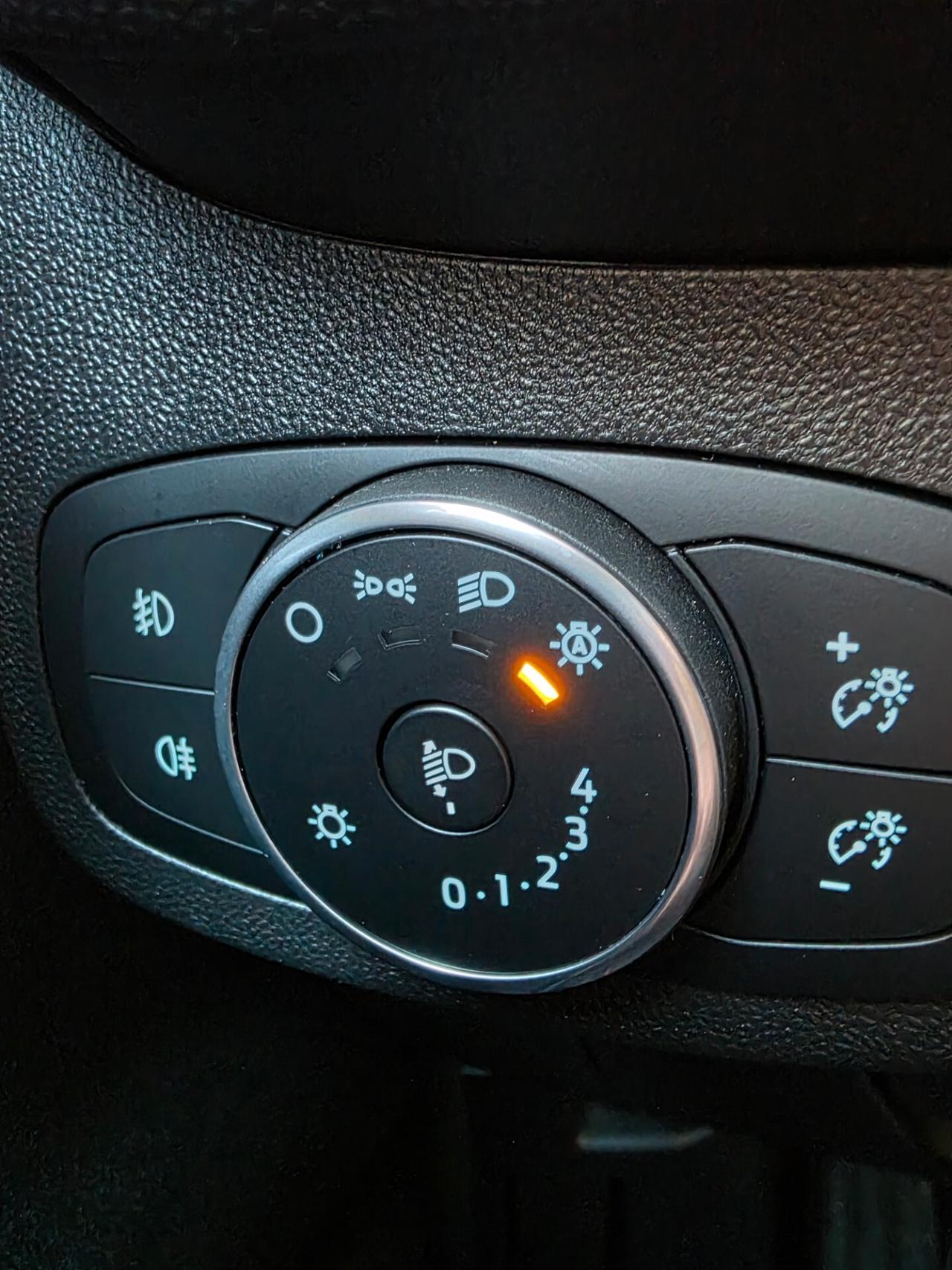 Ford Fiesta 1.0 Ecoboost 100 CV 5 porte Titanium