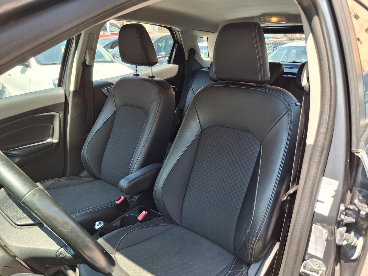 Ford EcoSport 1.5 TDCi 95 CV Titanium