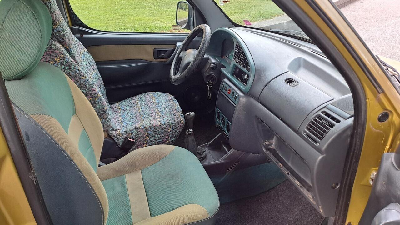 Citroen Berlingo 2.0 HDi VETTURA clima