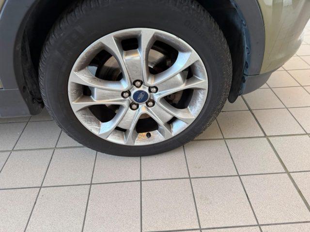 FORD Kuga 2.0 TDCI 140 CV 4WD Titanium