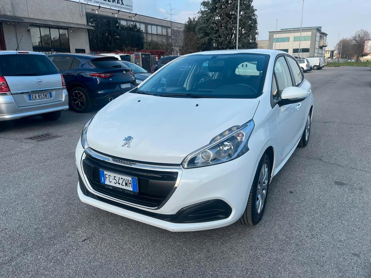 Peugeot 208 PureTech 82 5 porte Active