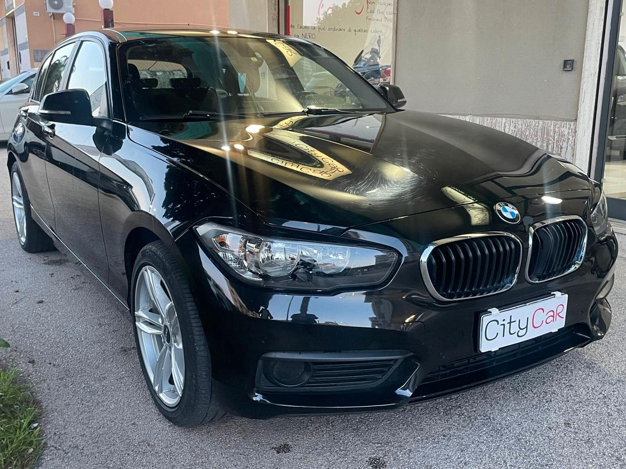 Bmw 116 118d 5p. Urban