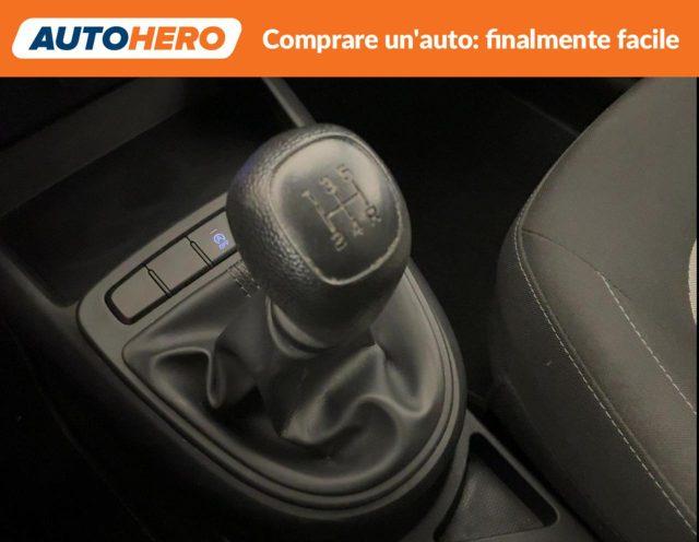 HYUNDAI i10 1.0 MPI Advanced