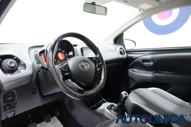 TOYOTA Aygo 1.0 VVT-I 72 CV 5 PORTE CONNECT NEOPATENTATI