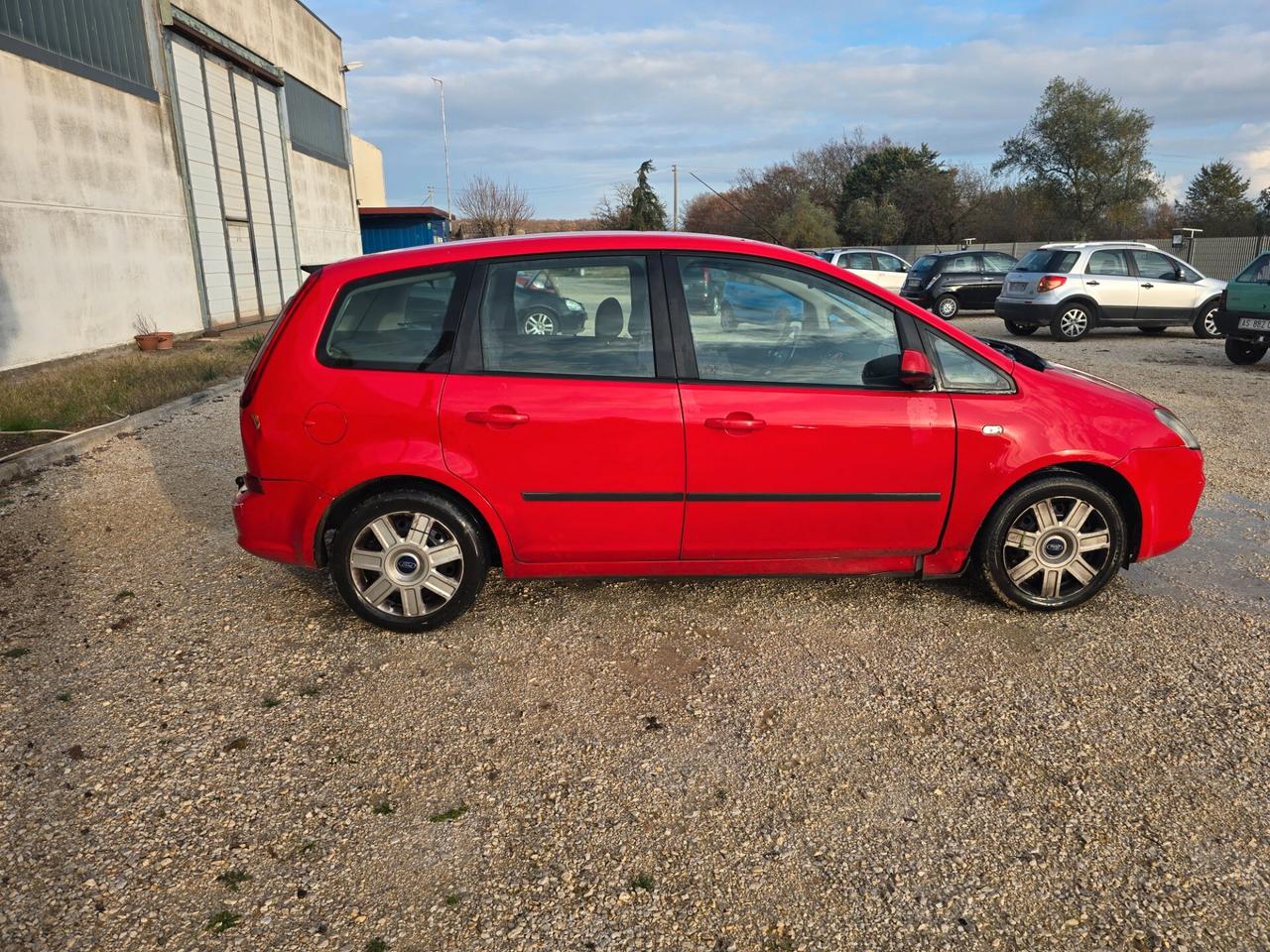Ford Focus C-Max 1.6 TDCi (90CV) Gancio traino