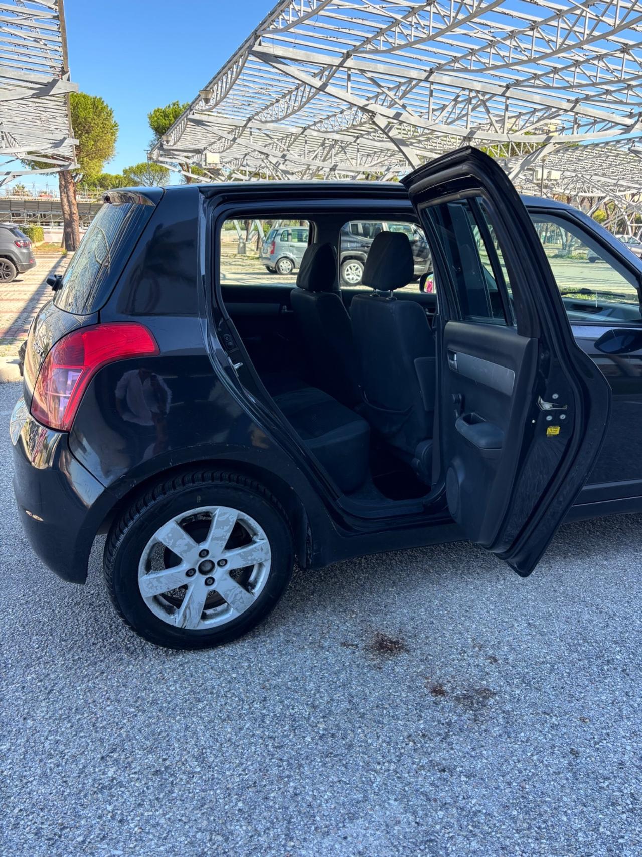 Suzuki Swift NEOPATENTATI