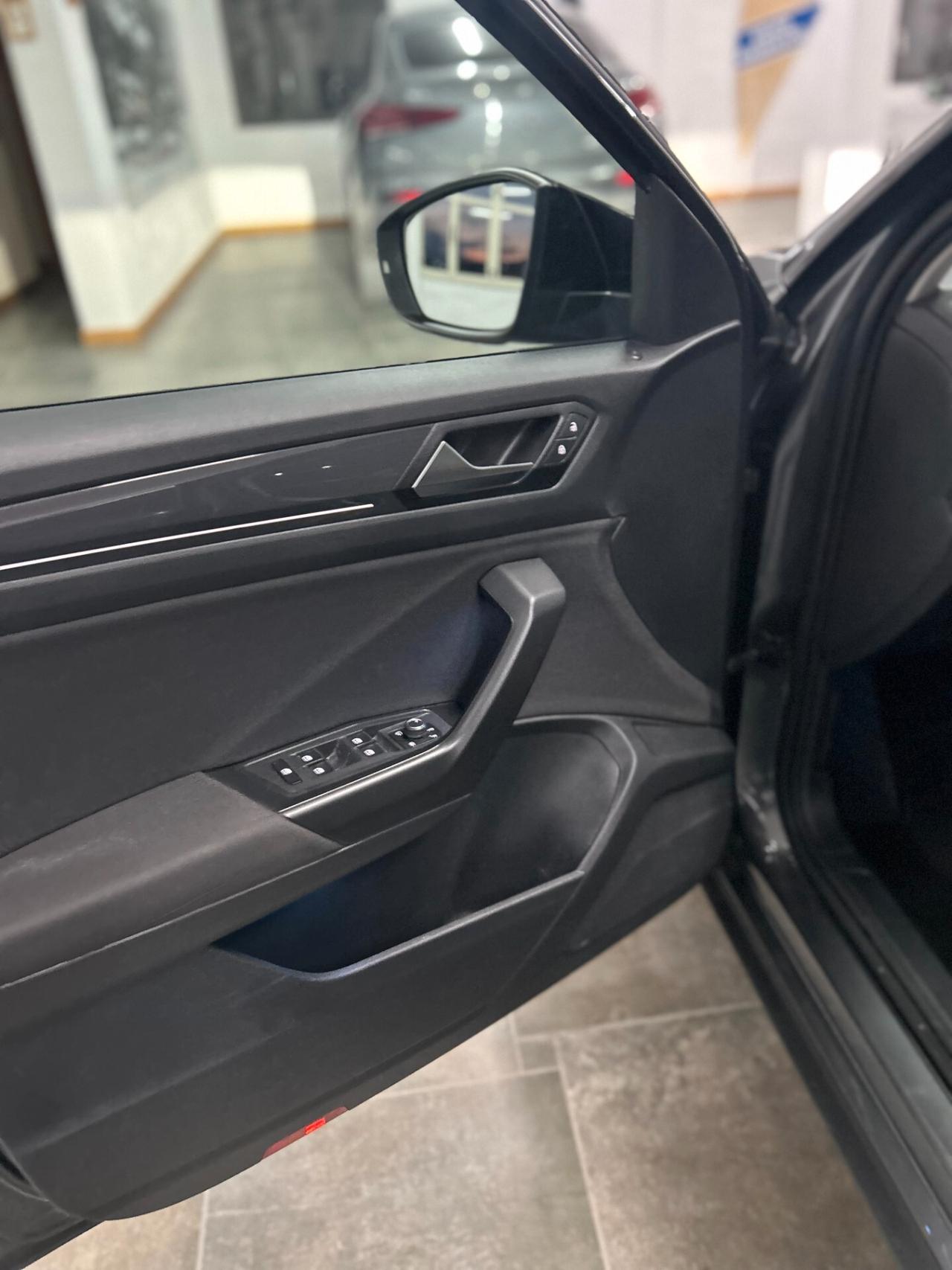 Volkswagen T-Roc 2.0 TDI 150CV DSG 4MOTION Advanced BlueMot. Tech.