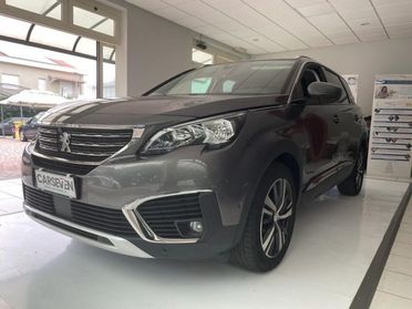 PEUGEOT 5008 BlueHDi 120 S&S Allure