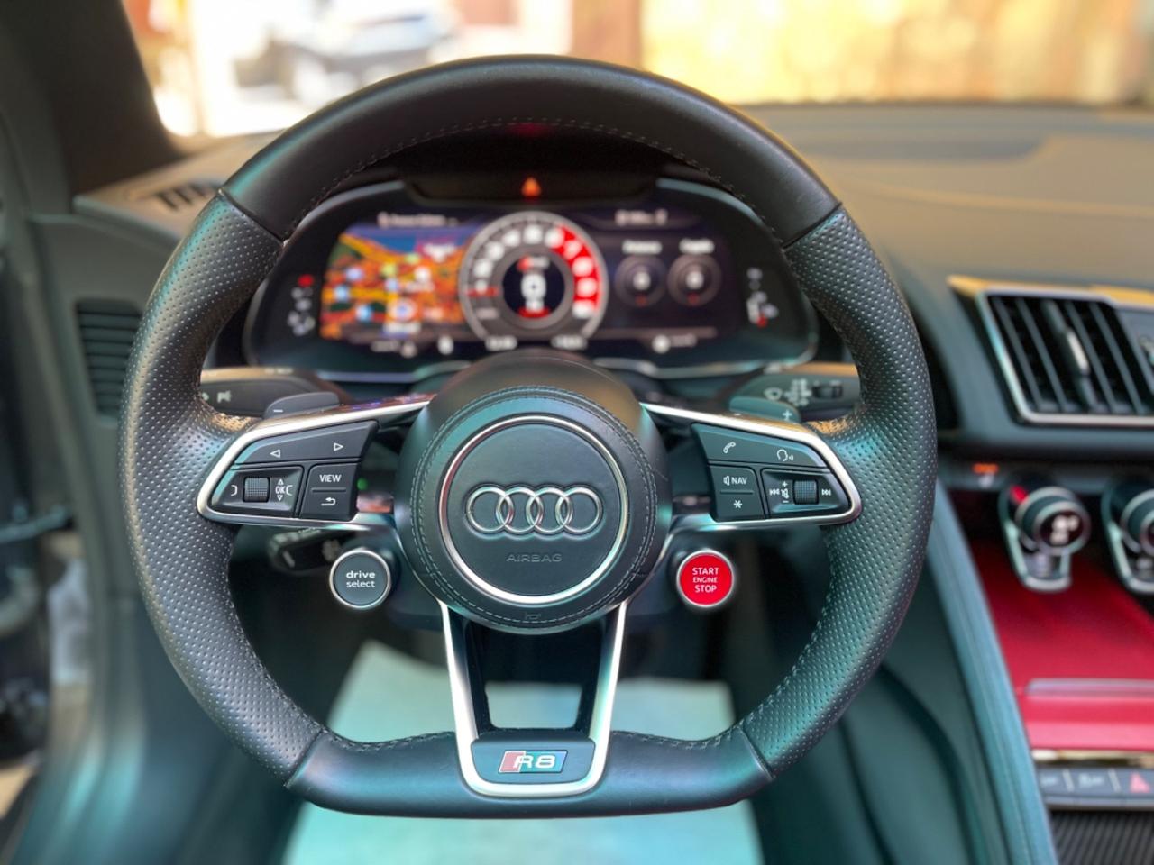 Audi R8 Spyder 5.2 FSI quattro S tronic,Bangolufsen,carbonio