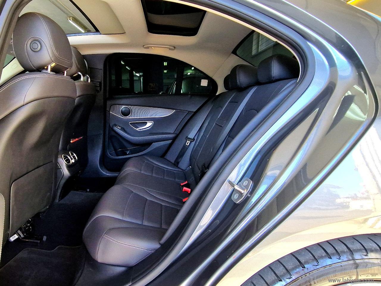 MERCEDES-BENZ C 300 BlueTEC Hybrid Automatic Premium AMG