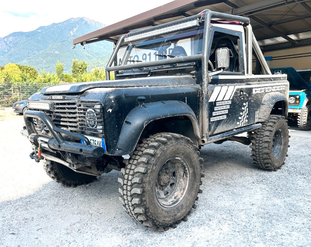 LAND ROVER DEFENDER 90 PICK-UP