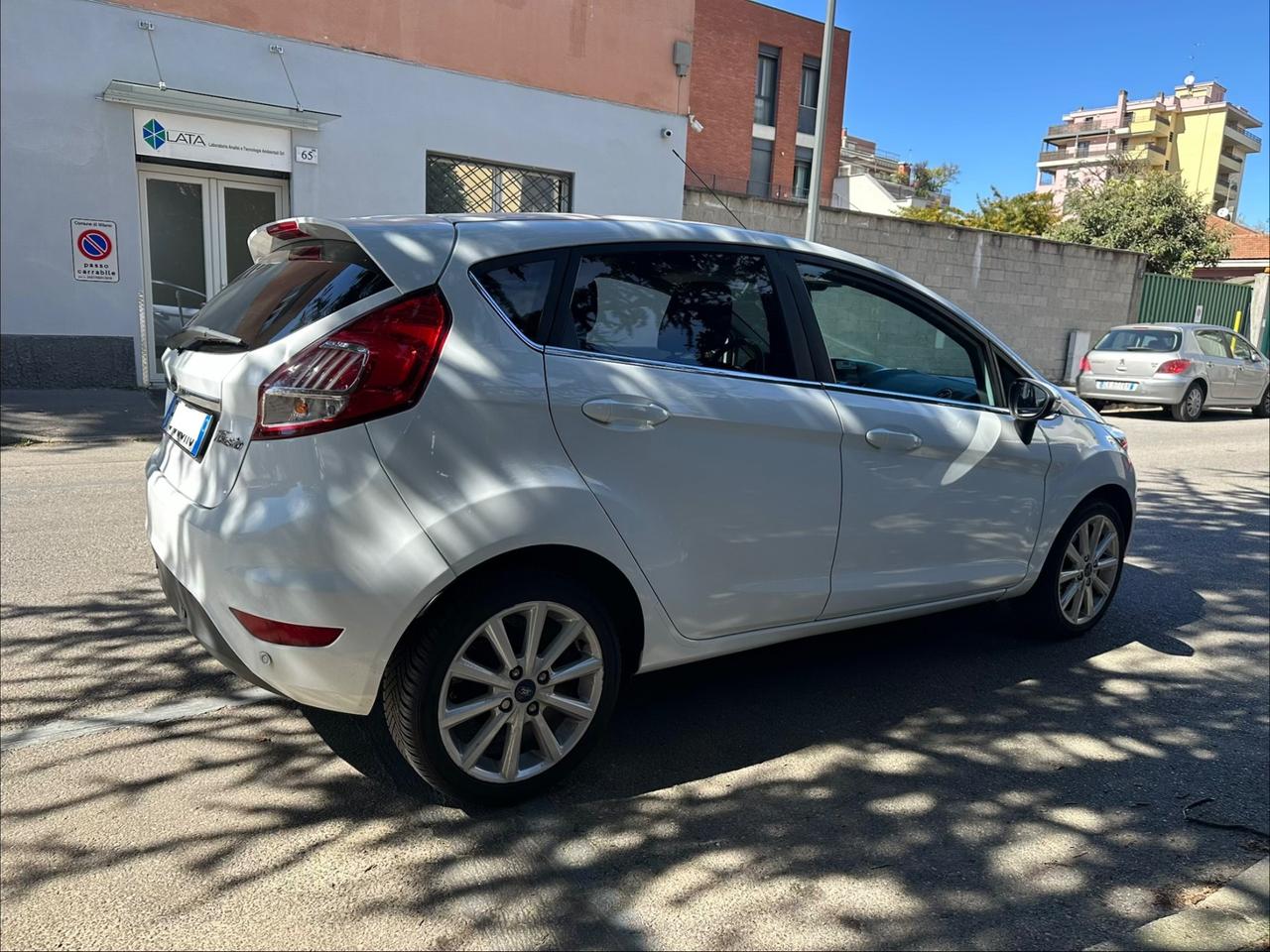 Ford Fiesta 1.4 5 porte Bz.- GPL full optional - euro 6