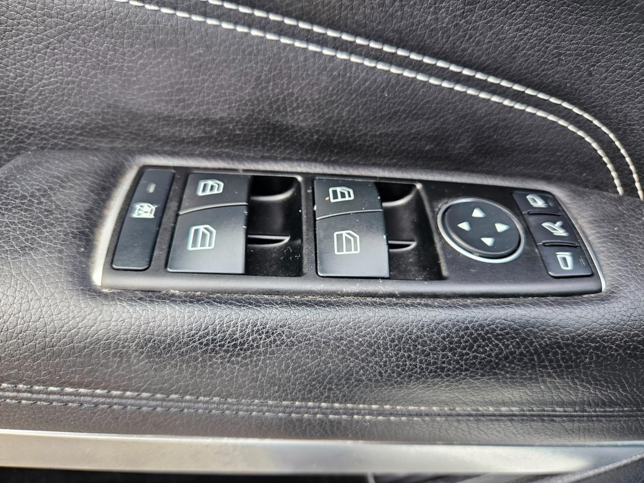 Mercedes-benz E 350 Coupé PAK AMG 9G TRONIC E6