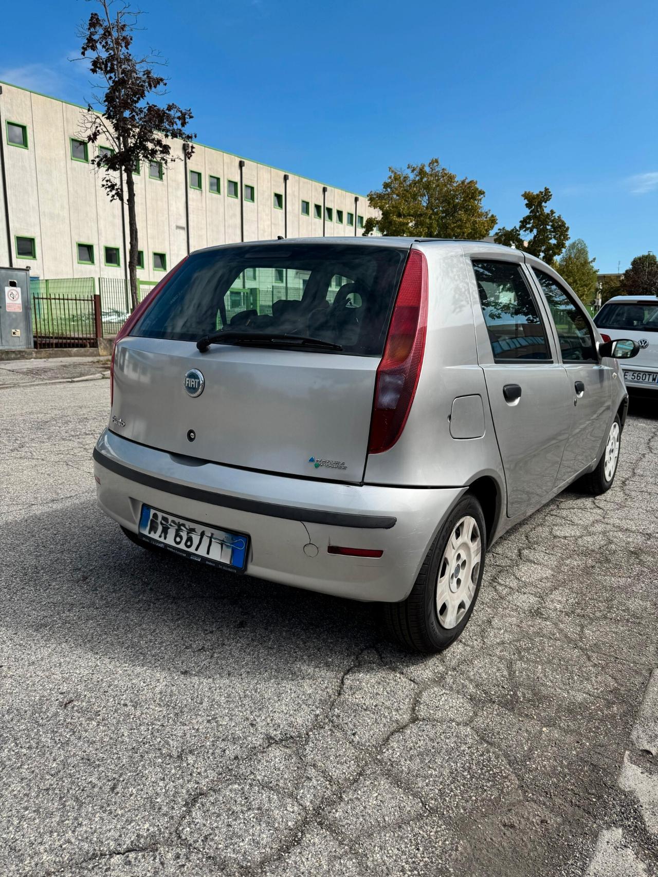Fiat Punto 1.2 5 porte Active Natural Power