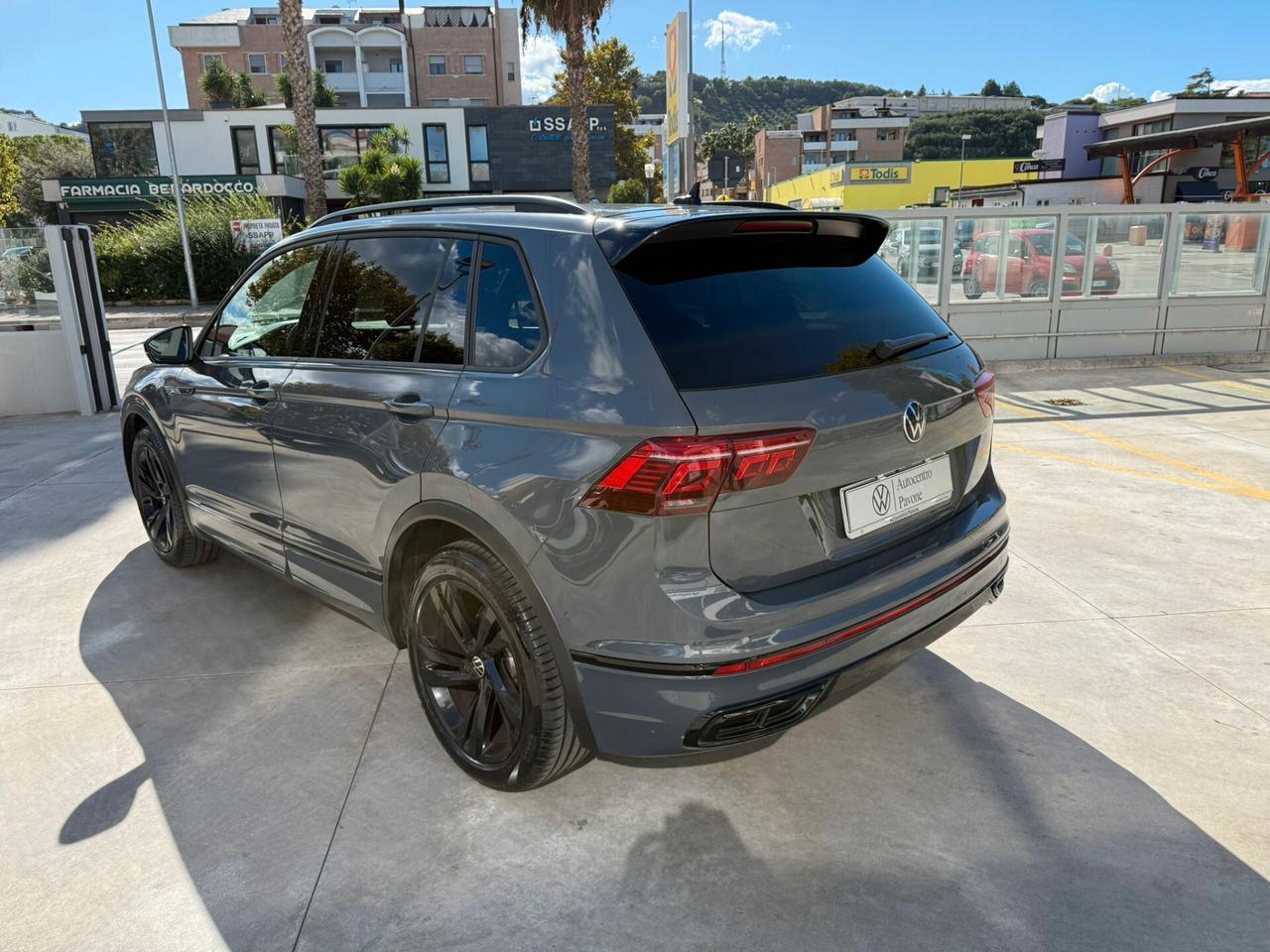 Volkswagen Tiguan 2.0 TDI 150 CV SCR DSG R-Line