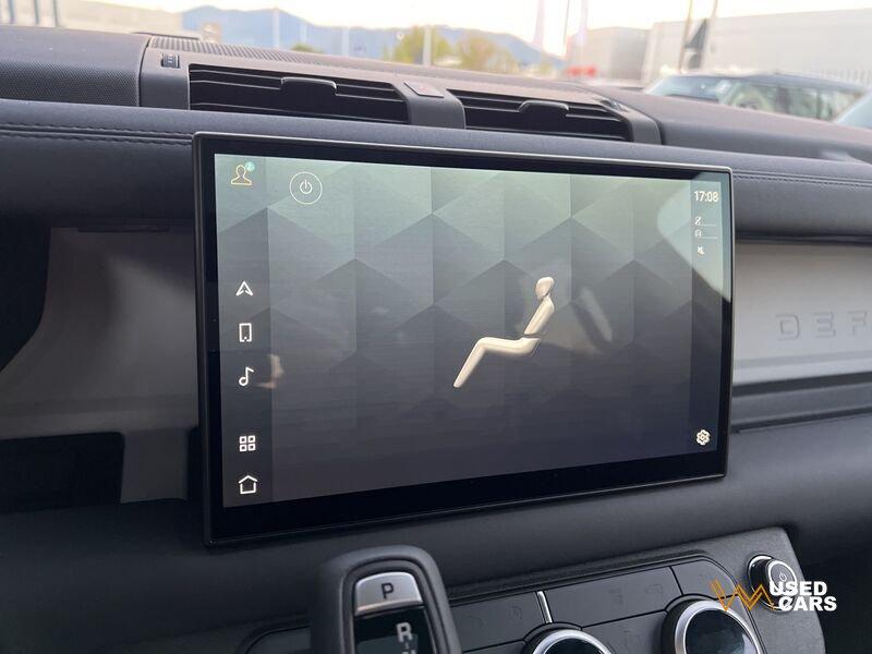 Land Rover Defender 110 3.0D I6 250 CV AWD Auto X-Dynamic SE