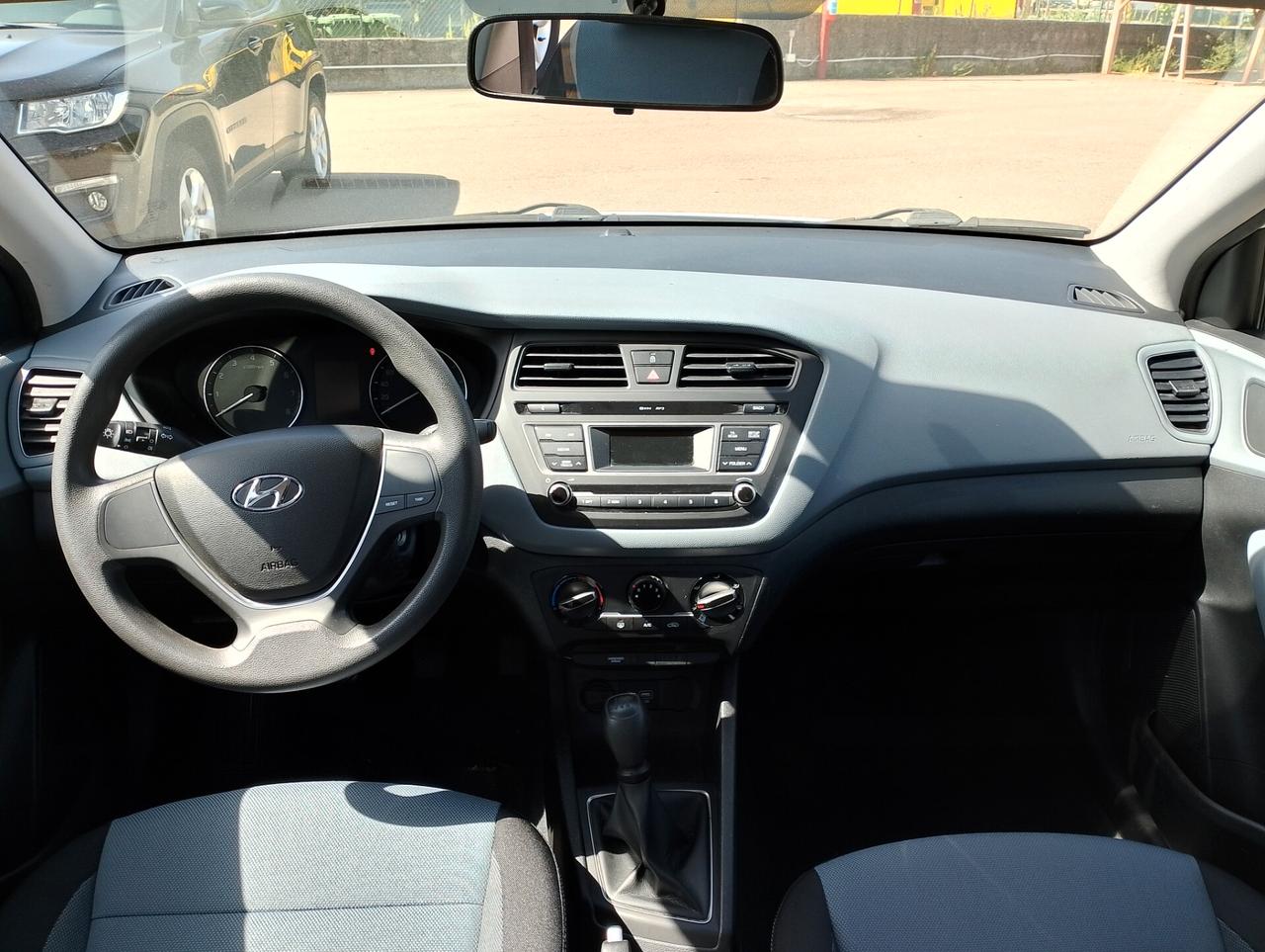Hyundai i20 1.2 84 CV 5 porte Comfort