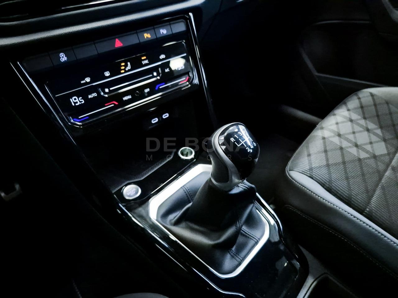 Volkswagen T-Roc 1.0 tsi r-line plus 115cv