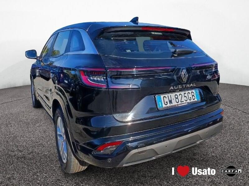 Renault Austral NUOVO evolution MY23 mild hybrid advanced 130
