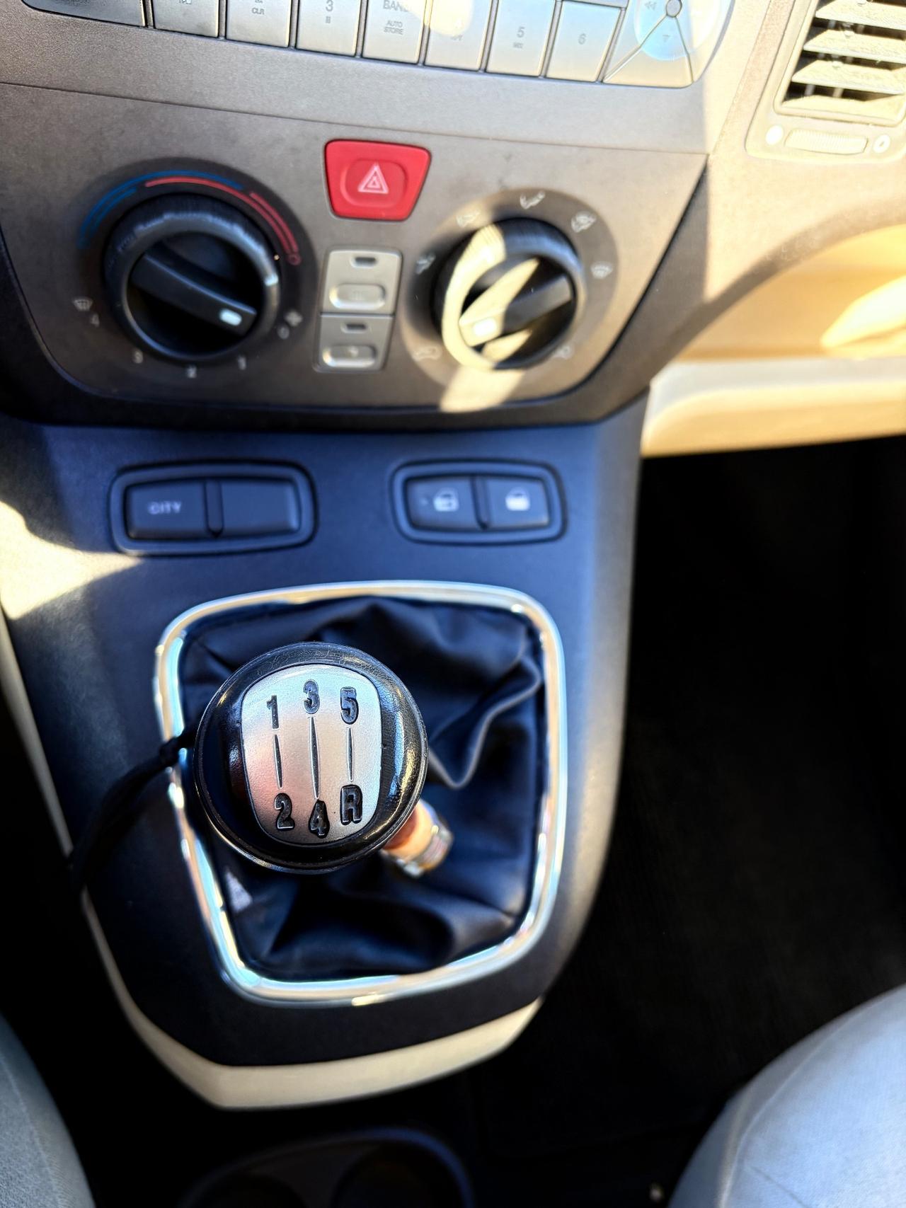 Lancia MUSA 1.9 Multijet Platino