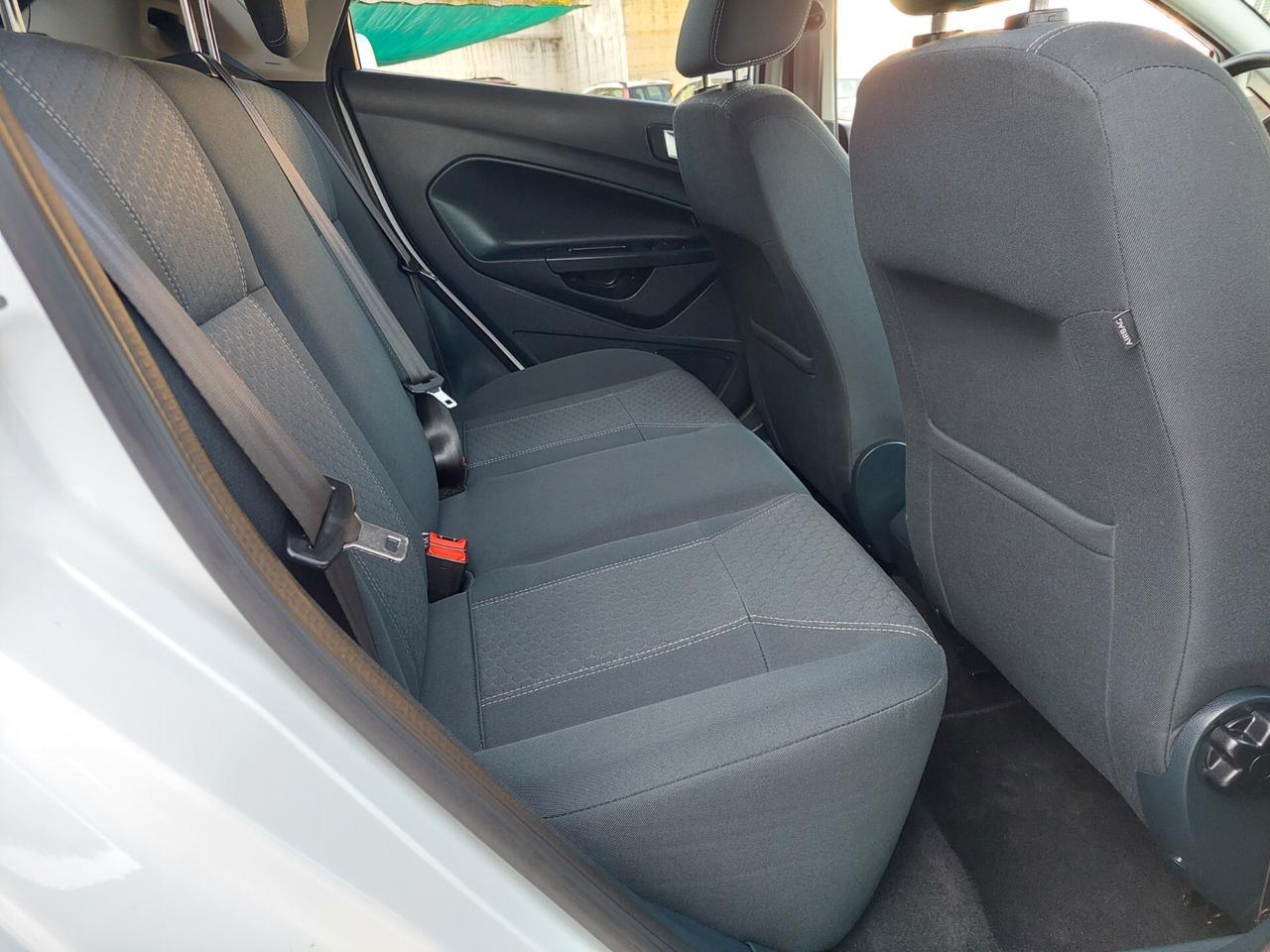 Ford Fiesta 1.4 TDCi 5p. 73.000km