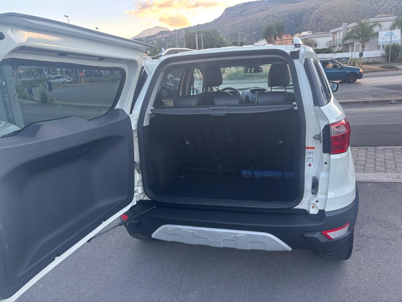 Ford EcoSport 1.5 TDCi 95 CV Titanium