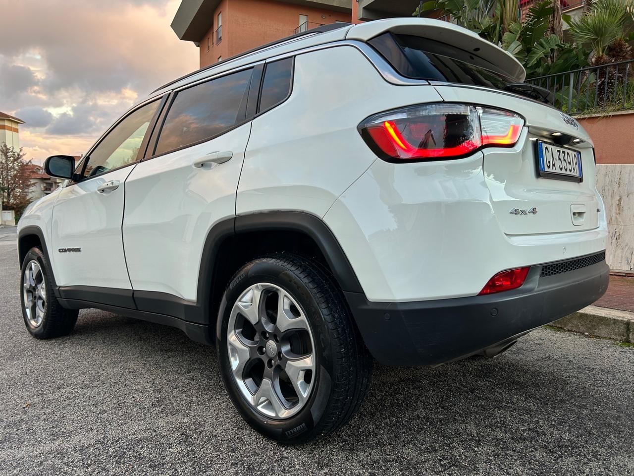 Jeep Compass 2.0 Mjt 4wd strafull unico proprietario