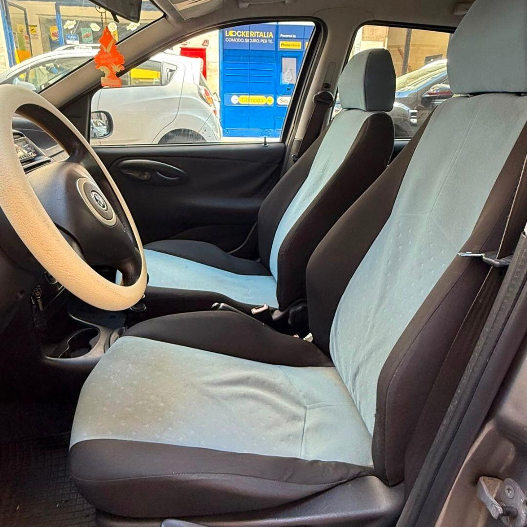 Fiat Punto 1.2 5 porte - 60CV