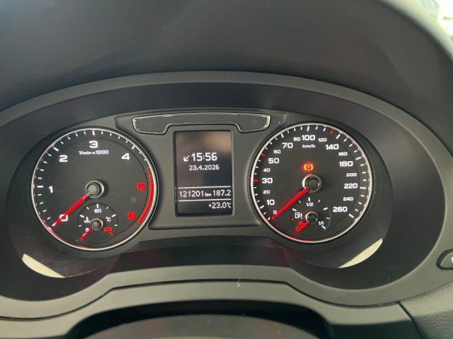 AUDI Q3 2.0 TDI quattro S tronic //S LINE//TETTO//