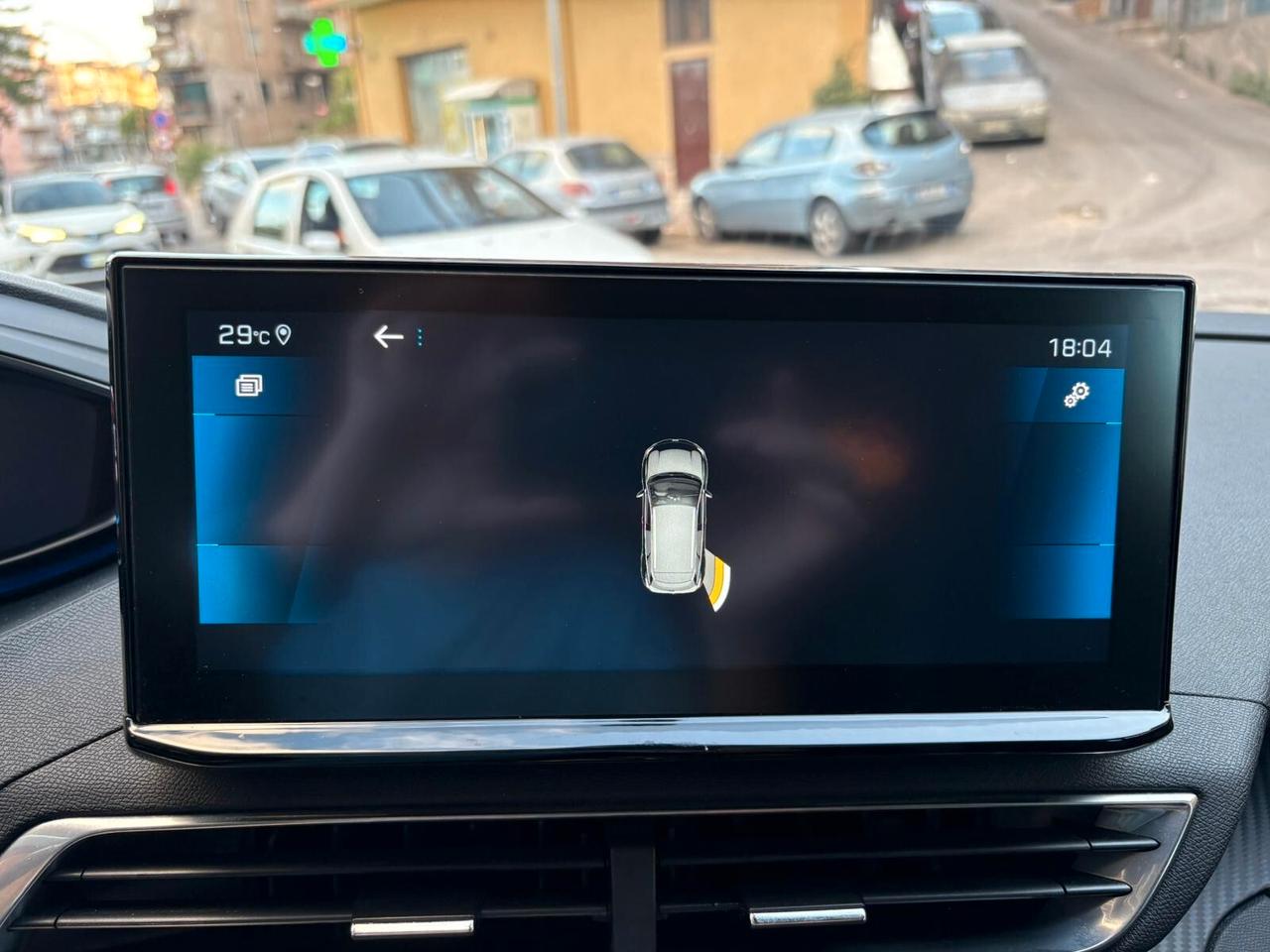 Peugeot 3008 BlueHDi 130 S&S EAT8 Active Pack