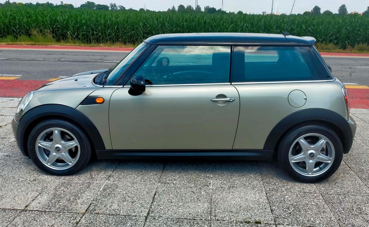 Mini Mini 1.6 16V Cooper Pepper